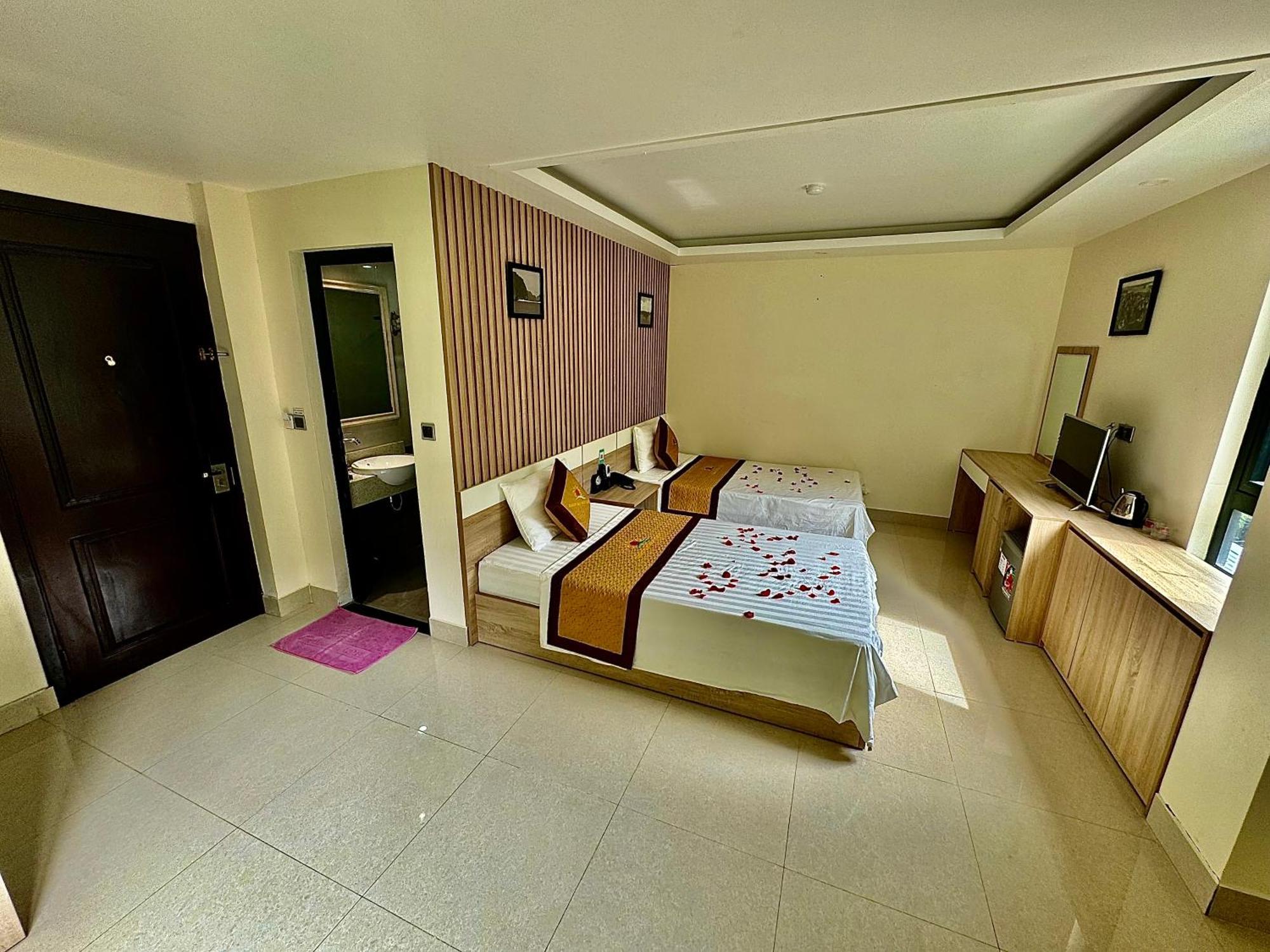 Sunflower Catba Hotel Dong Khe Sau 외부 사진