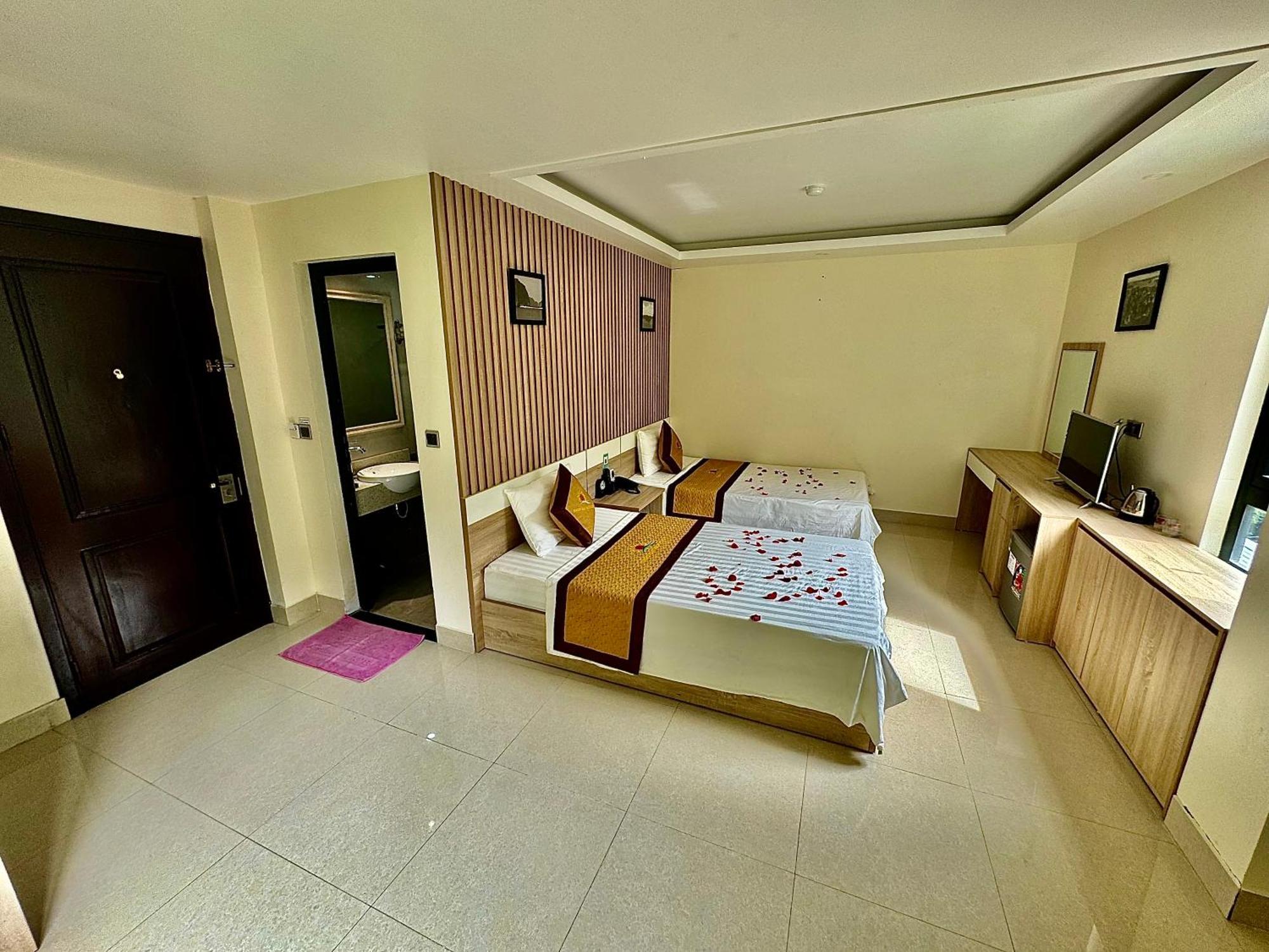 Sunflower Catba Hotel Dong Khe Sau 외부 사진